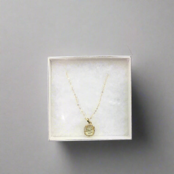 Merry - Square Short Gold Necklace